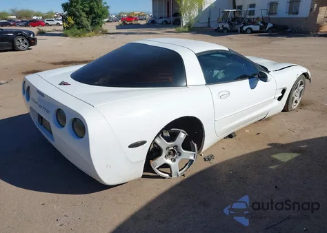 1999 Chevrolet Corvette из США, поврежденный, VIN 1G1YY22G2X5125928